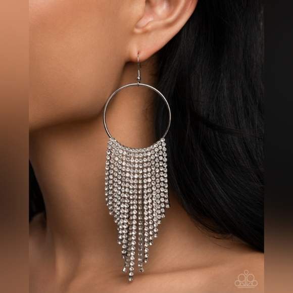 Streamlined Shimmer Silver Earrings - Picture 1 of 4